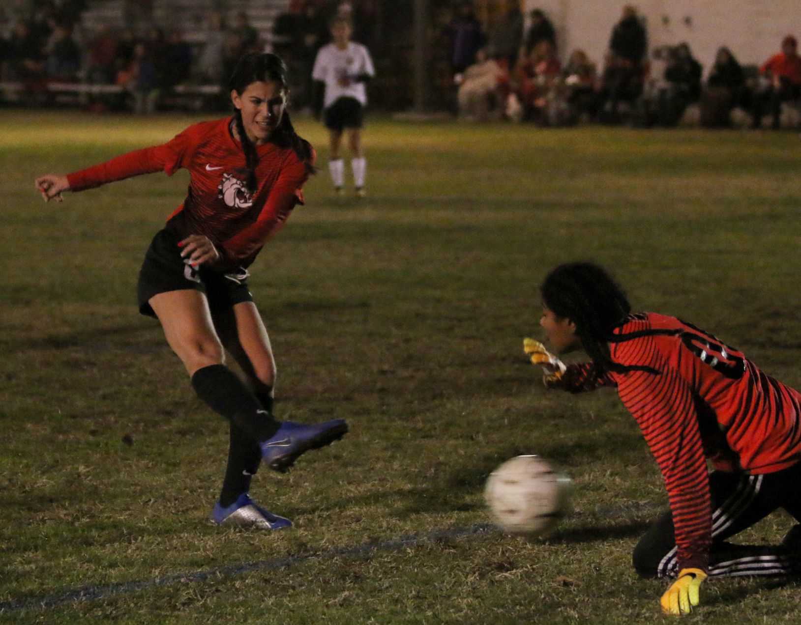 In control: Bullpups start fast, cruise to victory